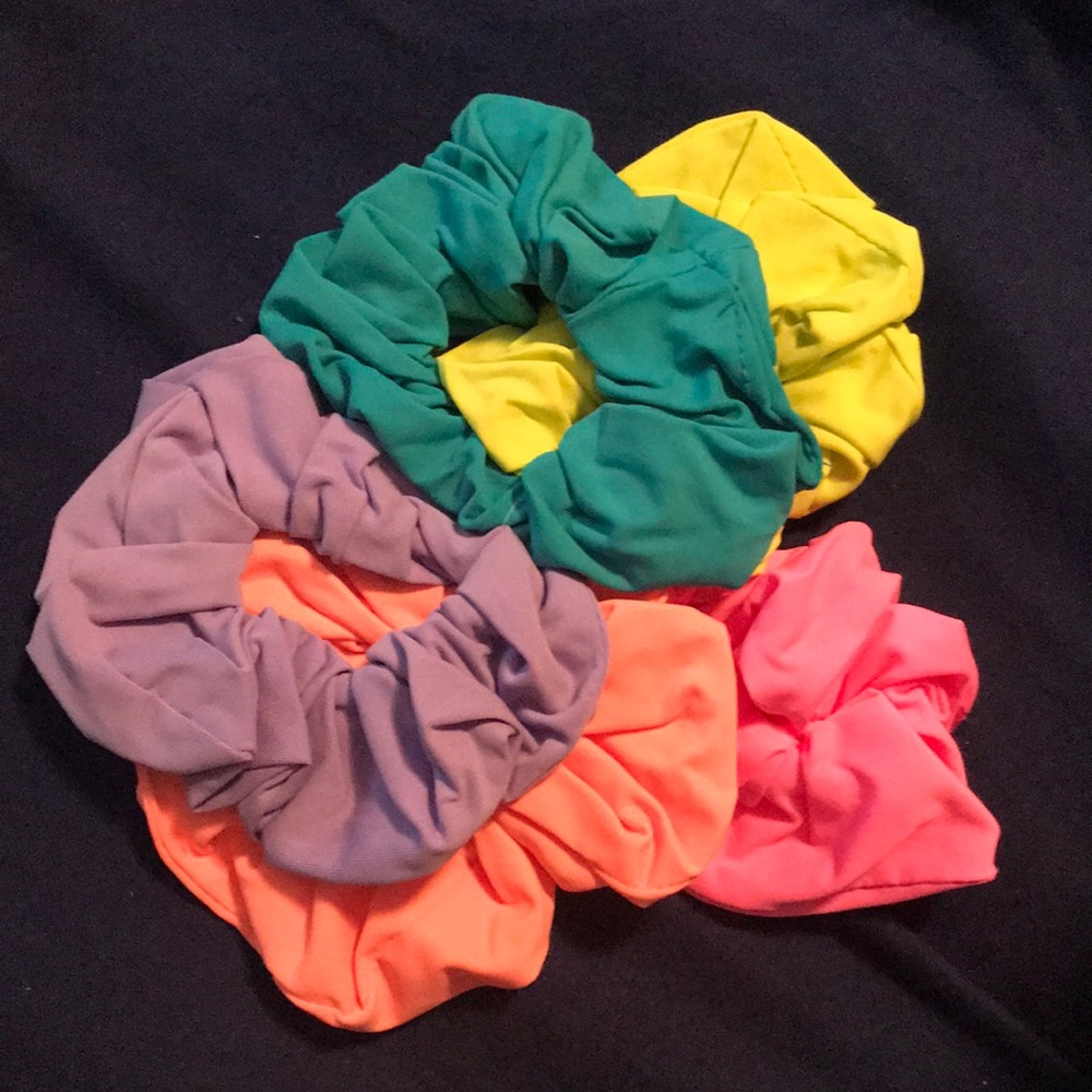 5 pack scrunchies